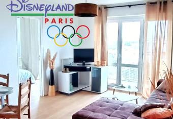 Paris / Disney 6 Personnes has Balcony rooms