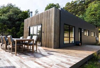 Self-contained Cabin (Brewer s Cabin) allows 18 year olds to book a room