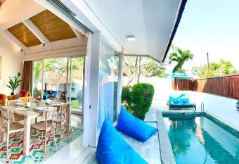 Tresna Villa 9 allows 18 year olds to book a room