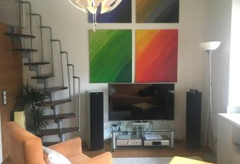 Stadtmitte Wiesbaden allows 18 year olds to book a room