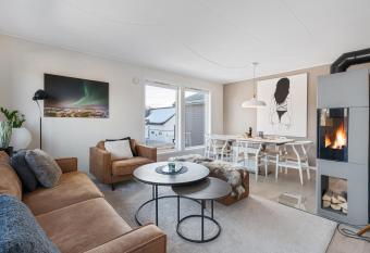 Telegrafbukta Apartment has Balcony rooms