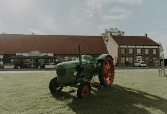 Ouwe Schuure has Balcony rooms
