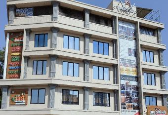 Vav Residency allows 18 year olds to book a room