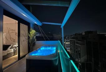 BlueMotion - SensaBlu has rooms with a private hot tub