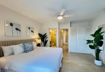 South Point Hotel has Balcony rooms