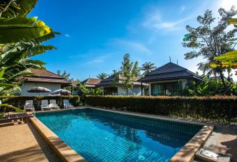 Himaphan Boutique Resort - SHA EXTRA PLUS has Balcony rooms