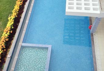 Hotel Version Regency has Balcony rooms