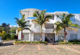 Alojamiento Villa Toscana has Balcony rooms