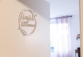 Traumhafte Stadtwohnung allows 18 year olds to book a room