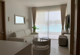 Lux Escape Bahia Kristal - Ctg has Balcony rooms