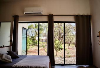 Highlight Studio Apartment in Playa Negra has Balcony rooms