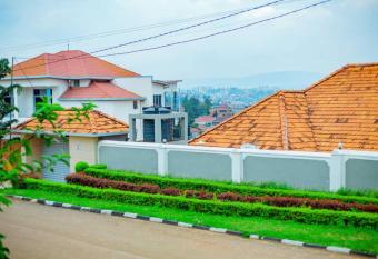 Kigali Glory to God Apartment. has rooms with a private hot tub