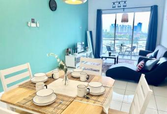 SA 1-10PAX SkyPod Puchong 2Room IOI Mall LRT WiFi allows 18 year olds to book a room