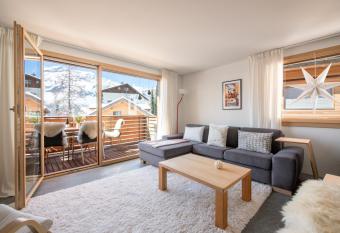 Chalet Hundschopf has Balcony rooms
