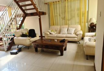 Mimosa Villa 4 bedroom di Nusa Dua allows 18 year olds to book a room