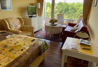 Waldstrandnest mit Weitblick has Balcony rooms