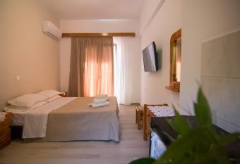 Athina Studios has Balcony rooms