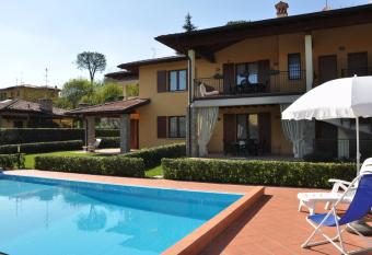 Apartments I Ciclamini has Balcony rooms