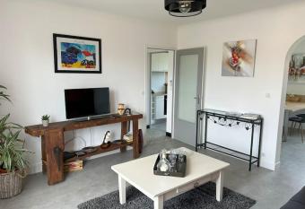 Le g  te de Marie has Balcony rooms