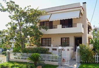 Iliotropio Studios has Balcony rooms