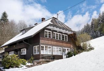 Schwarzwaldcasa has Balcony rooms