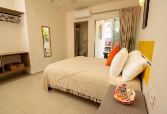 Ma-Jo Sayulita Hotel allows 18 year olds to book a room