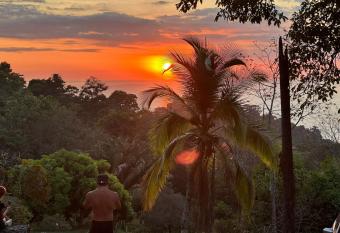 (null) has Balcony rooms