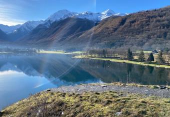 Bel appartement en duplex allows 18 year olds to book a room