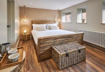 The Believe Boutique (Believe Bar & Bedrooms) allows 18 year olds to book a room