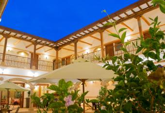 Maria Bonita Hotel has Balcony rooms