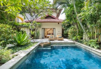 Villa Seriska Seminyak allows 18 year olds to book a room