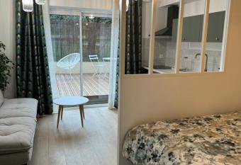 L   crin de Marie-Lou Studio Cosy has Balcony rooms