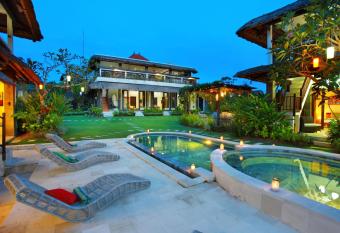 Hill Dance Bali American Hotel has Balcony rooms