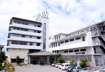                             allows 18 year olds to book a room