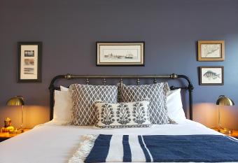 Little Fig Hotel allows 18 year olds to book a room