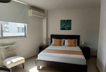 506 Moderno Aparta-Suite en Versalles Tipo Loft - Cali Tower Suites & Lofts allows 18 year olds to book a room