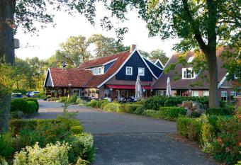 Het Ros van Twente allows 18 year olds to book a room