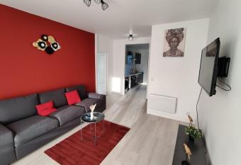 Appartement meubl   F4 Centre Clermont-Ferrand proche Gare SNCF, Stade Rugby, Jaude, allows 18 year olds to book a room