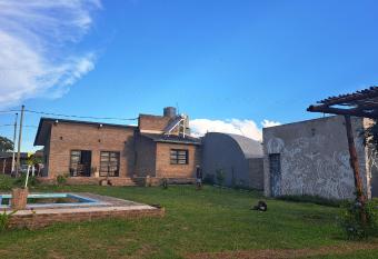 El Campito has rooms with a private hot tub