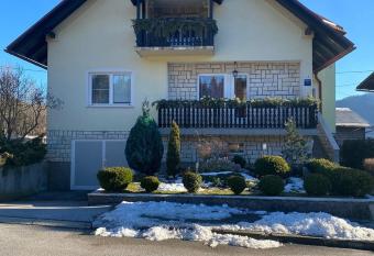 Apartments with a parking space Mrkopalj, Gorski kotar - 19212 has Balcony rooms