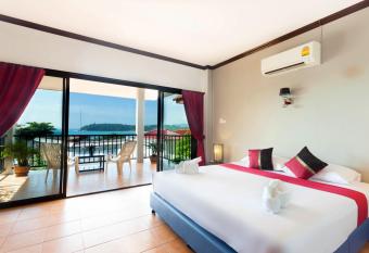 Two Chefs Inn has Balcony rooms