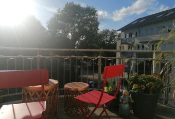 Romantik Apartment Skyview allows 18 year olds to book a room