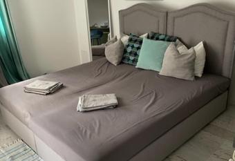 Rab Studio ground floor 32 m2 allows 18 year olds to book a room