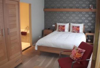 B&B Het KoeKoeKsnest Schelle has Balcony rooms