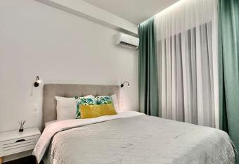 Cozy apartment in a new building apartment 3 allows 18 year olds to book a room