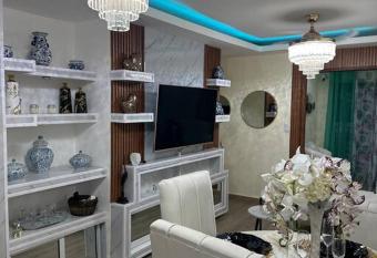 (null) has Balcony rooms