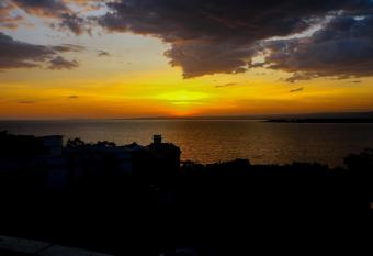 Skybeach apartment allows 18 year olds to book a room