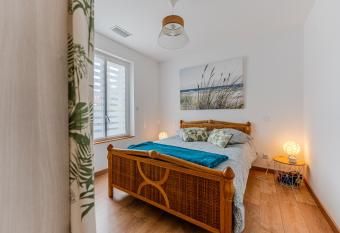 Villa Eden has Balcony rooms