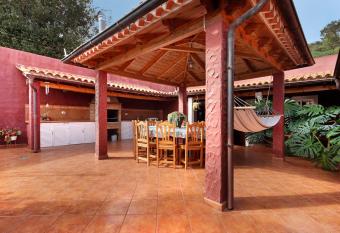 Casa Los Guanches has Balcony rooms