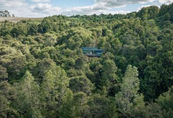 M  koha PurePod allows 18 year olds to book a room